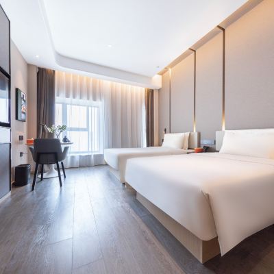 高級城景雙床房 廣州高鐵南站亞朵酒店優惠