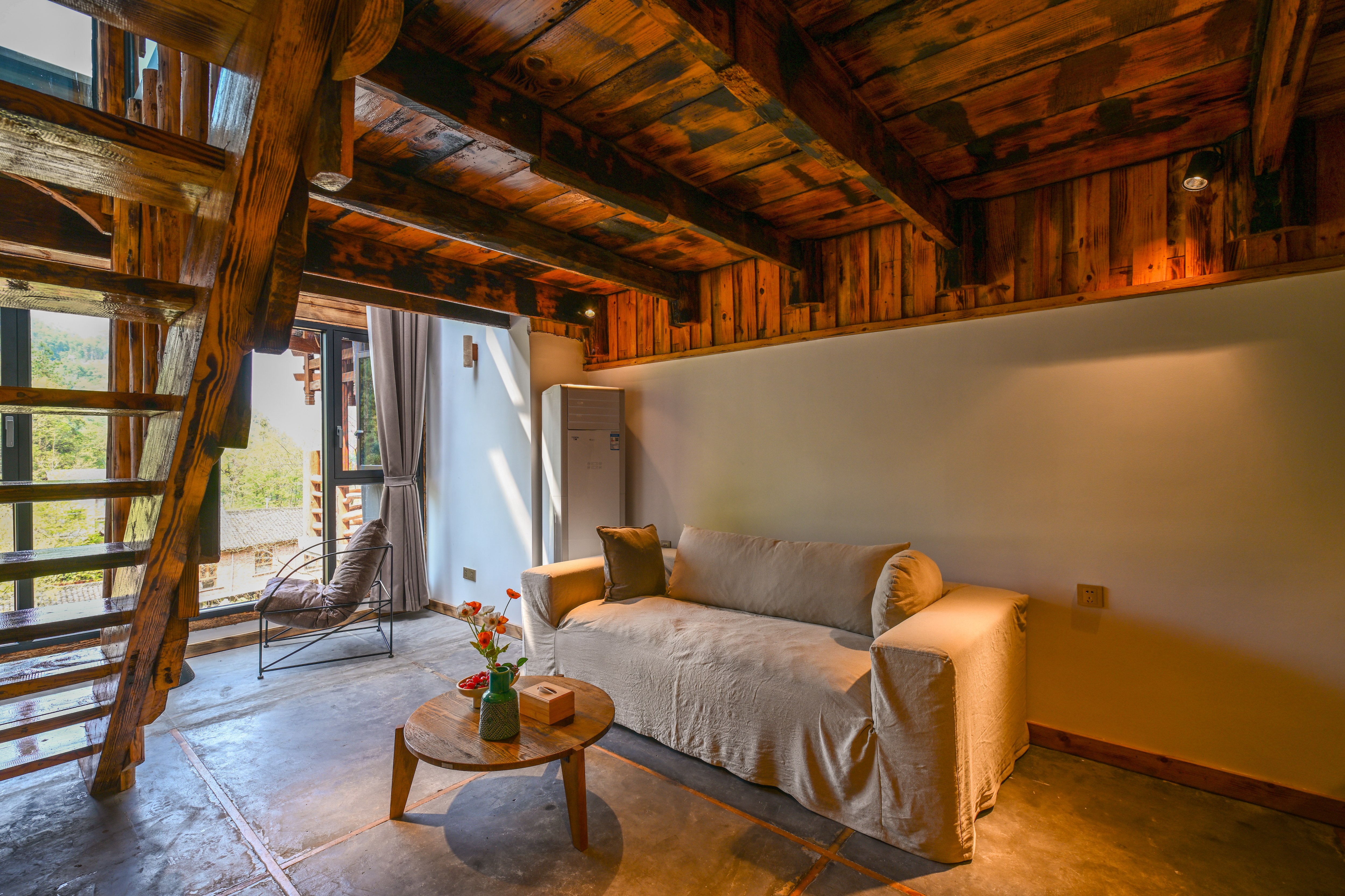 星空房+180°C观山景