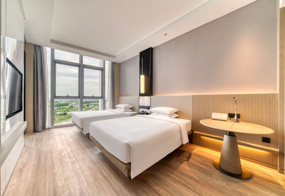 Courtyard By Marriott Hangzhou XihuExecutive 2-bed Room