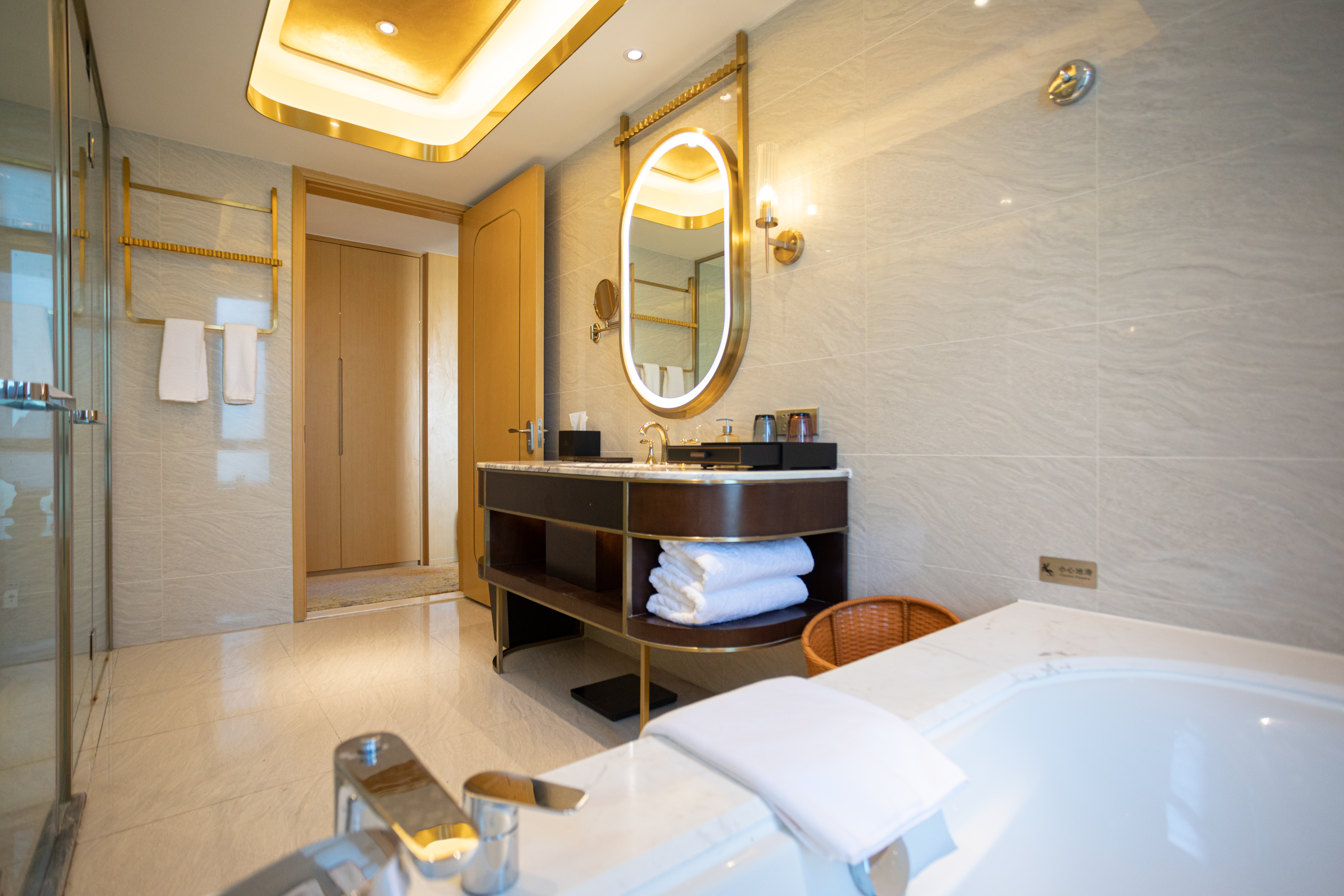 别墅雅致大床房