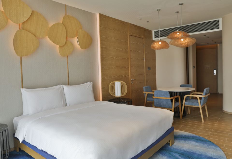 Hyatt Regency Hainan Ocean Paradise ResortREGENCY TWO-BED ROOM FAMILY SUITE WITH OCEAN VIEW