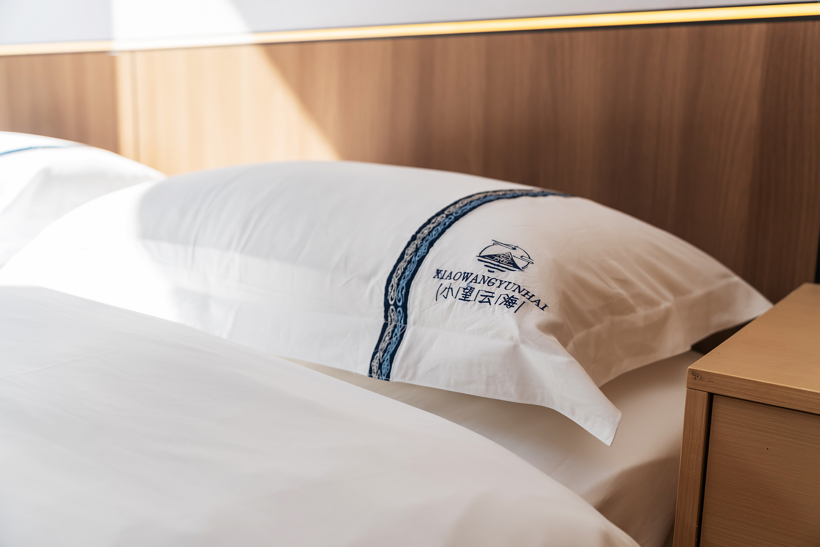 Enshi Xiaowang Yunhai HomestayKing-size bed room