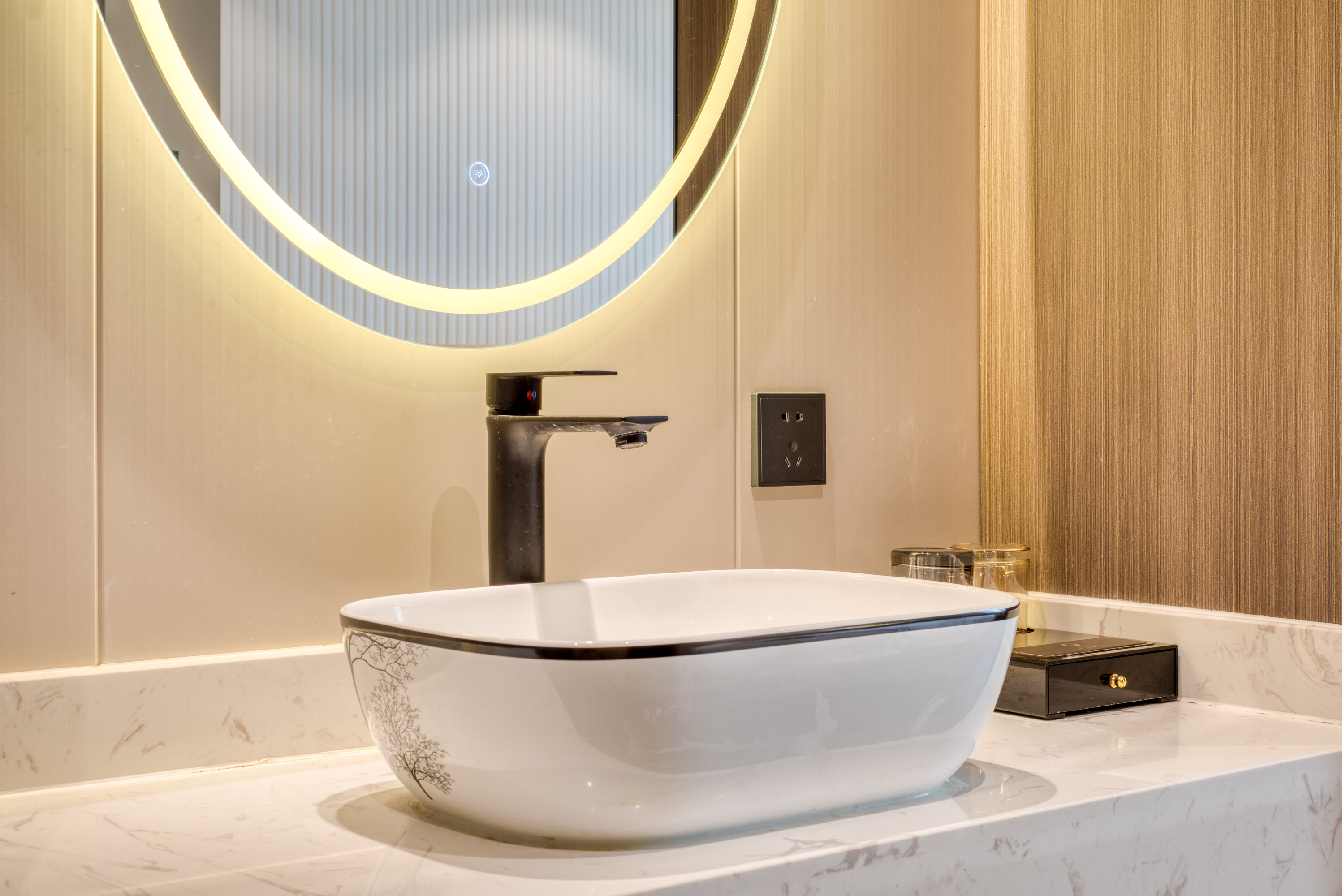 橙静精选大床房