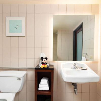 Mobility Accessible North Tower Two Queen Room with Roll In Shower Hotel Lulu, BW Premier Collection Promo Code