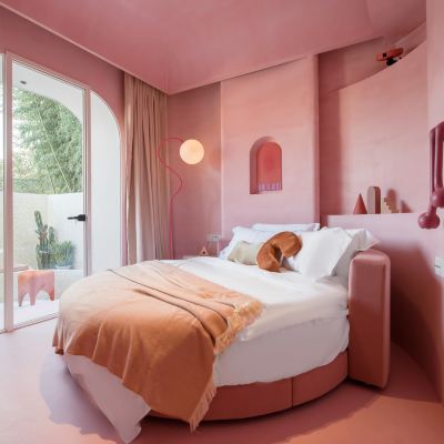 夜櫻 | 粉嫩圓床房（高清投影+智能馬桶） 棲夢民宿（上海新月店）優惠