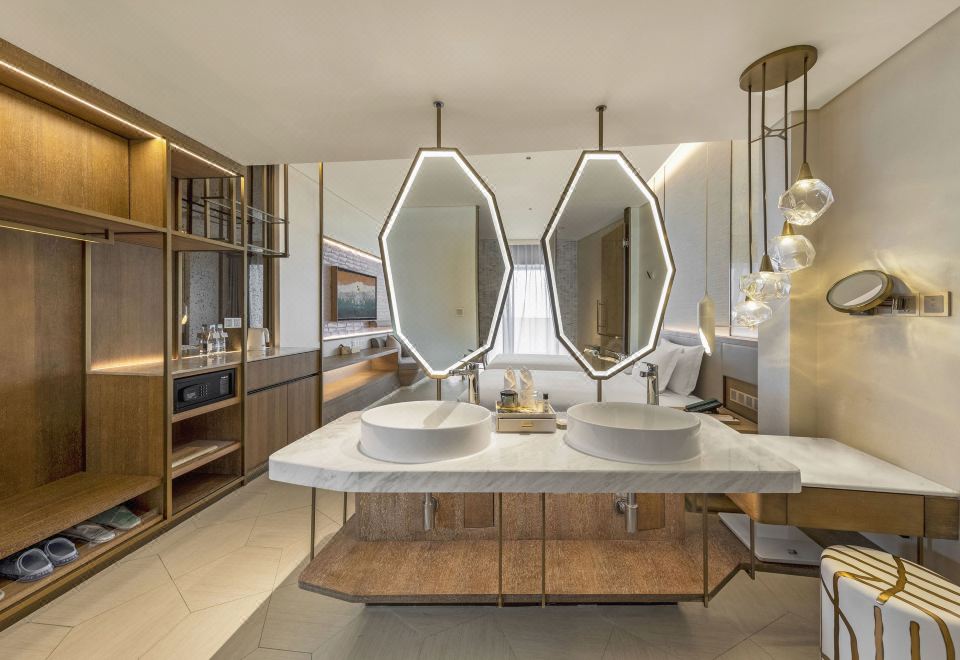 Salt Crystal Hotel By RichuDeluxe Room - Sea-View (2 Beds)