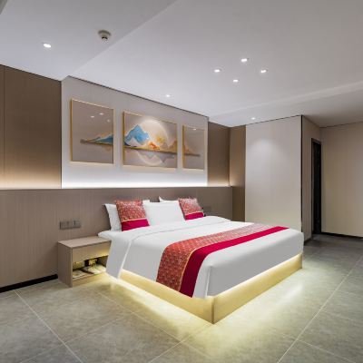 雲行·奢享大床房（助眠床墊+雅緻庭院+高品質床品） 雲行裡飯店（天府國際機場店）優惠