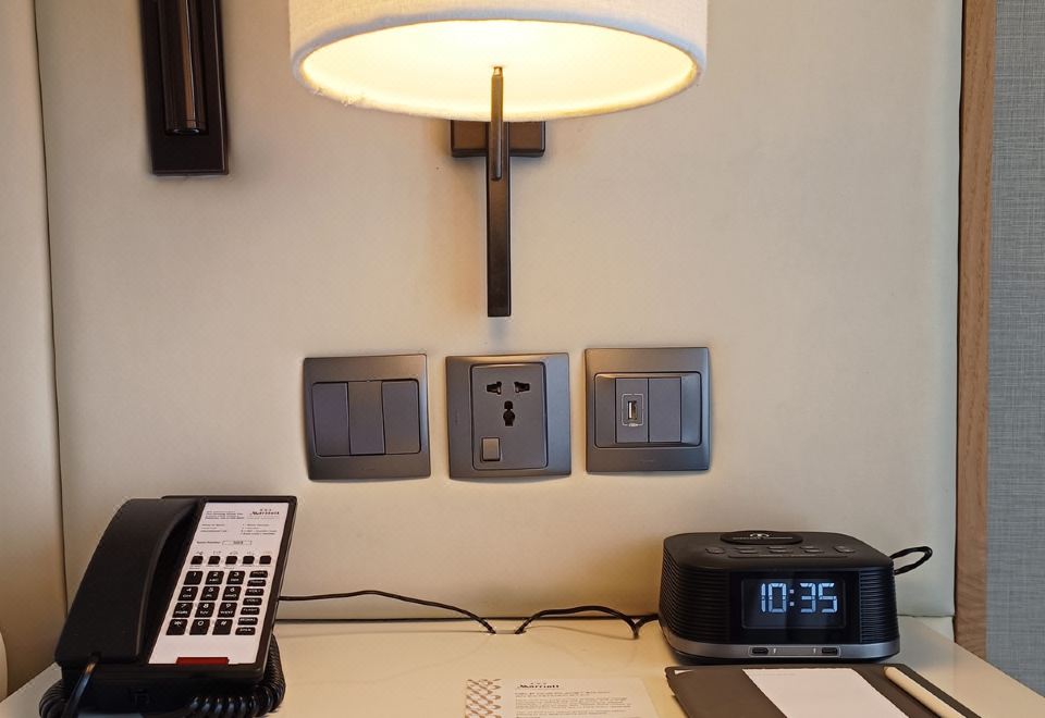 Marriott Executive Apartments Bangkok, Sukhumvit 50Studio Deluxe Balcony, Studio, 1 King, City View, Balcony