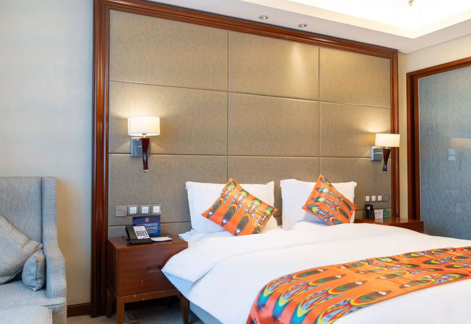Beijing Xinjiang PlazaThemed Queen Room