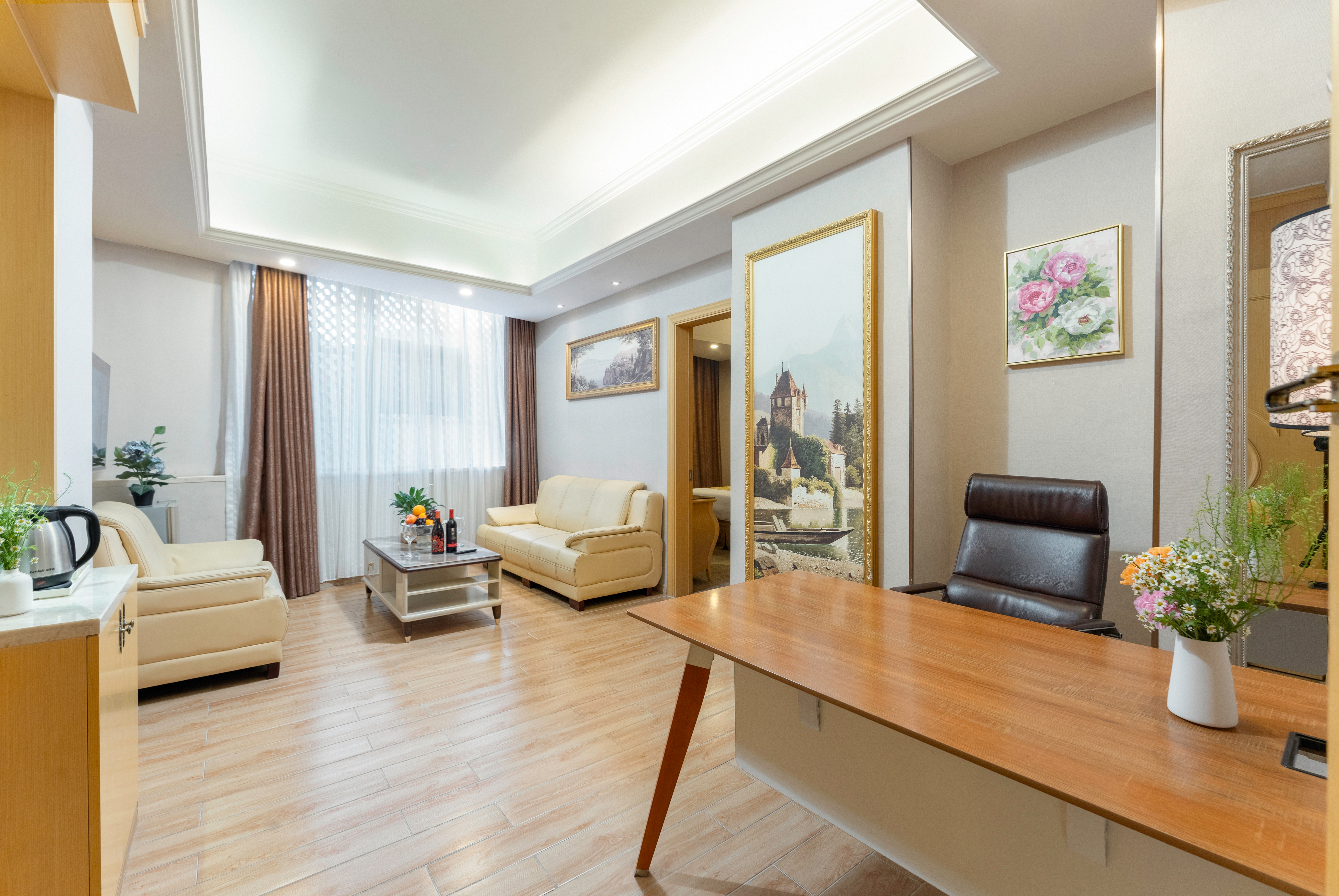 行政套房（一房一厅丨会客办公丨冰箱）