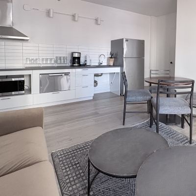 Two-Bedroom Apartment Sonder Court Square Promo Code