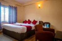 Hotel Yatri Hotel a 