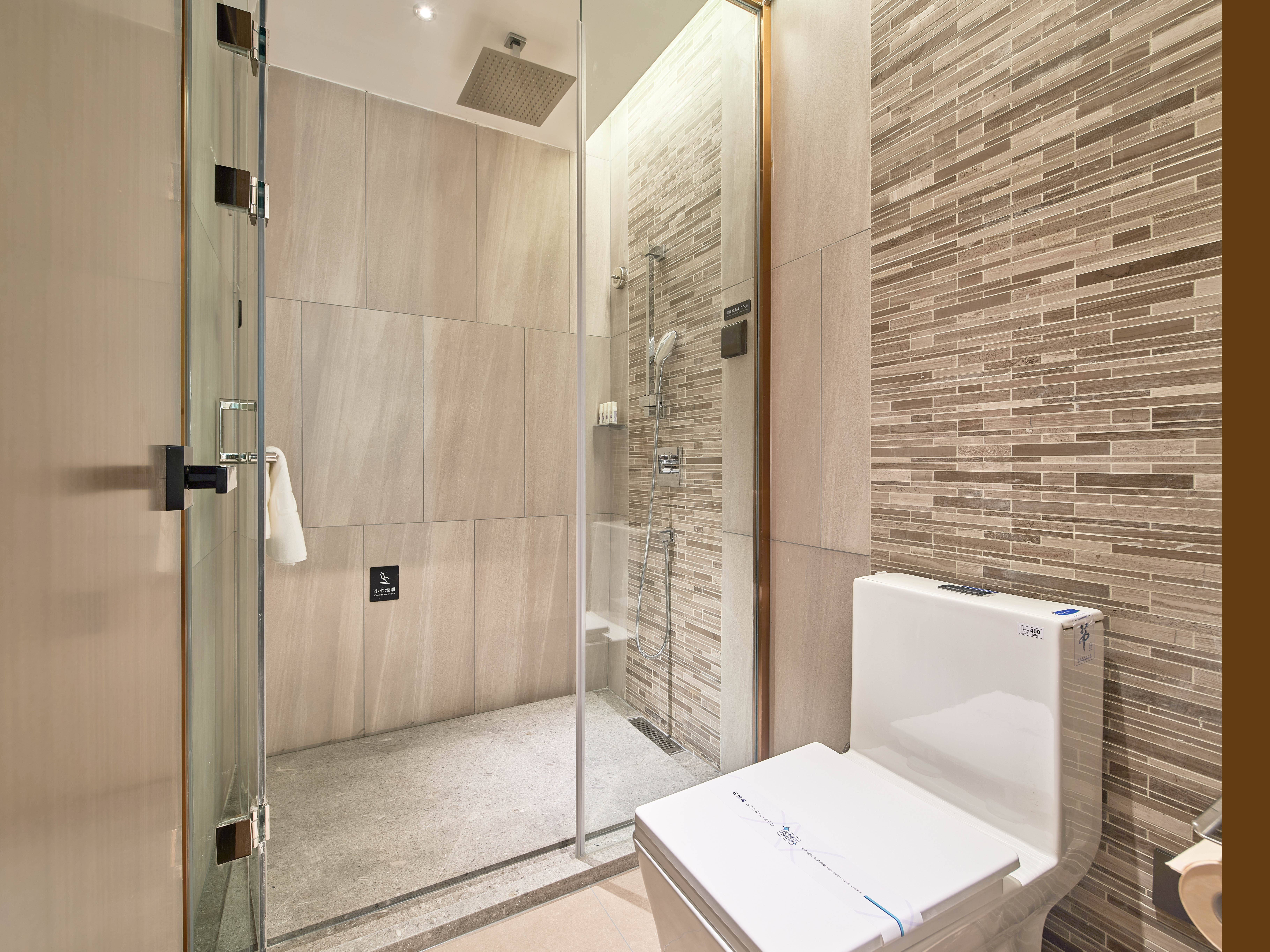 纯净自然大床房