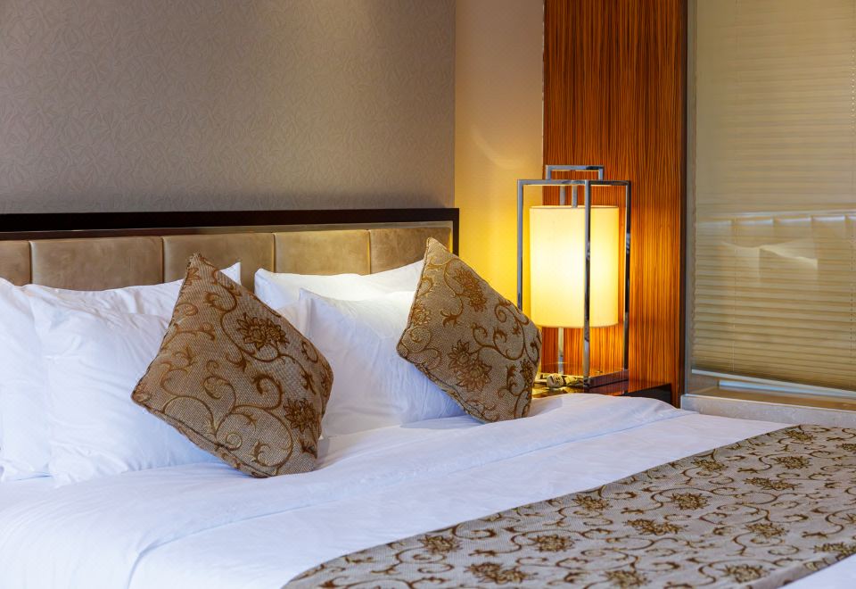 貴賓樓·水榭大床間