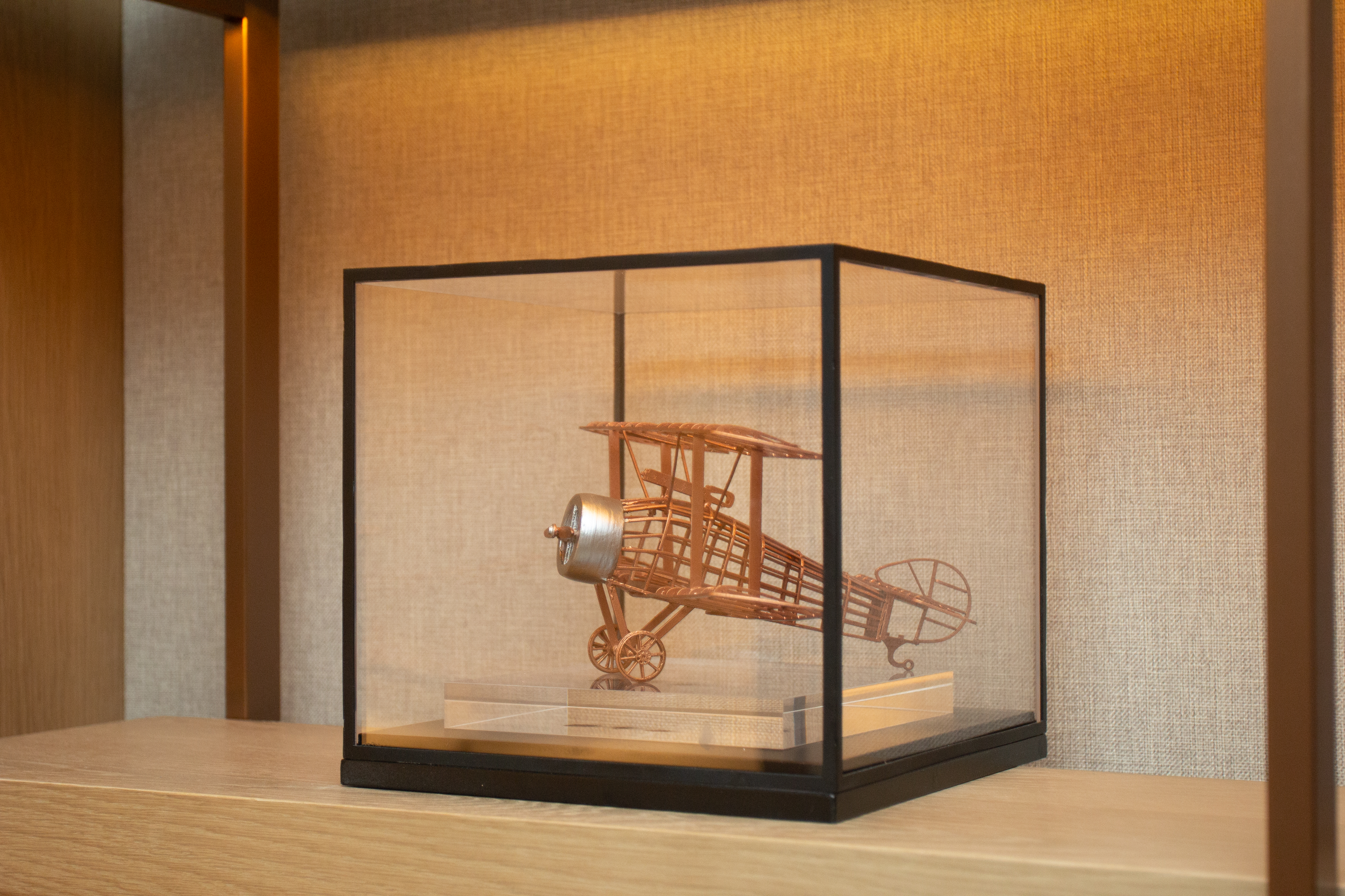 雅致双床房（封闭窗户位于过道）