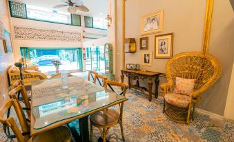 Si Phum Heritage Boutique Bed & Breakfast