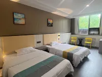 Lanjin Hotel (Fei County Jianshe Road Oriental Shopping Plaza) Hotels in Fei County