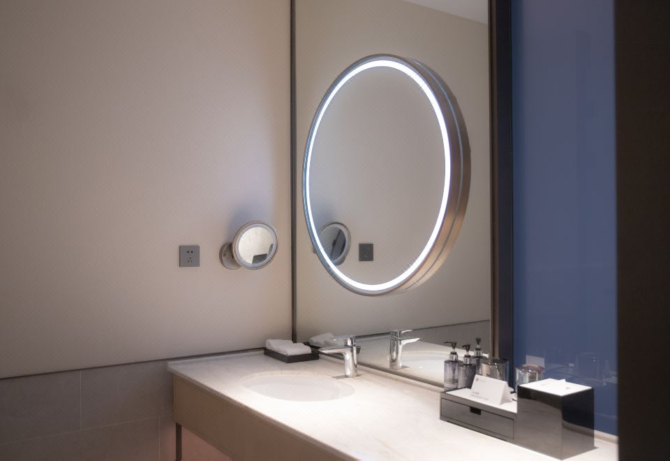 乐雪园景大床房