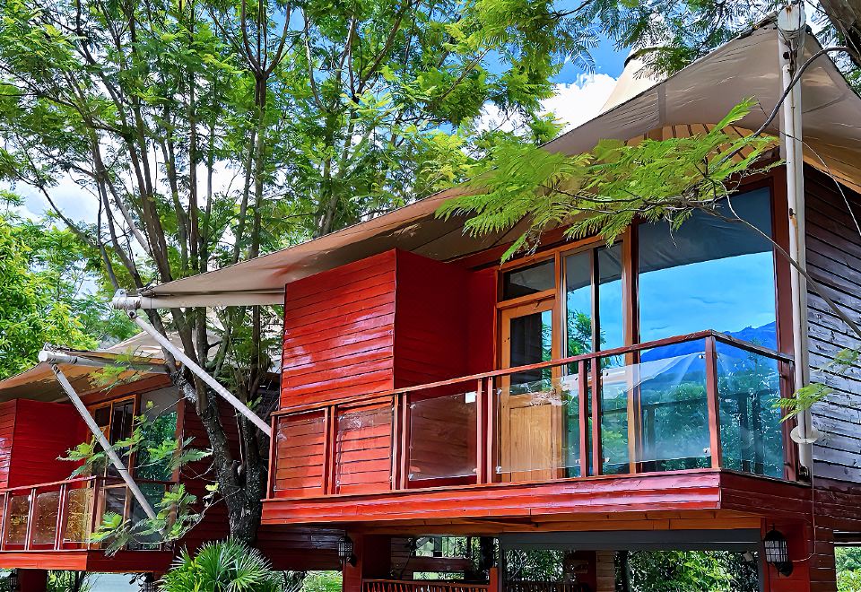 Ningnan Kaidilira Wenquan Wellness Resort CampFeatured Tent (Double Bed)