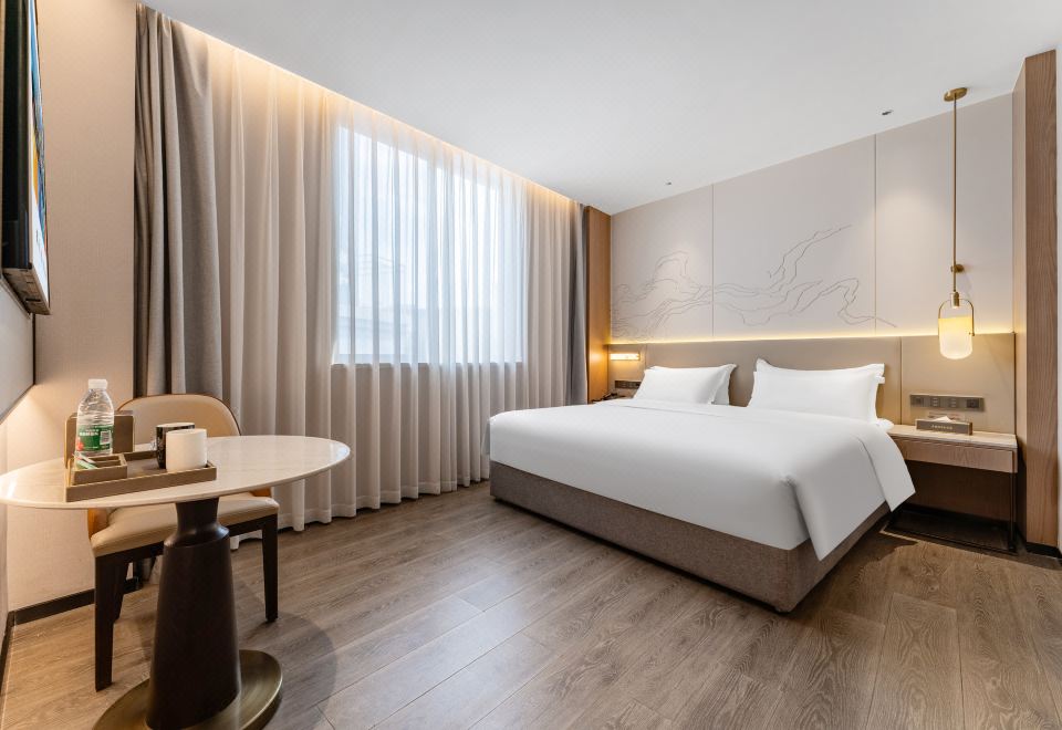 商务大床房《智能客控+慕思床垫》