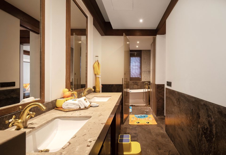 小黃鴨特色主題親子房