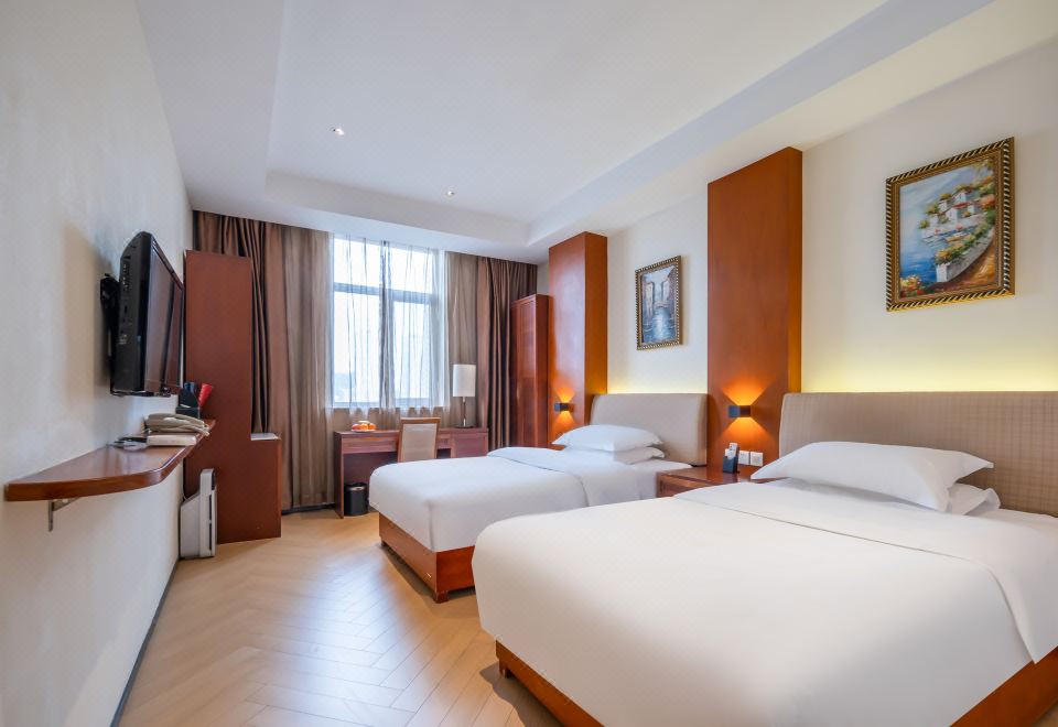 2-bed Room With City View