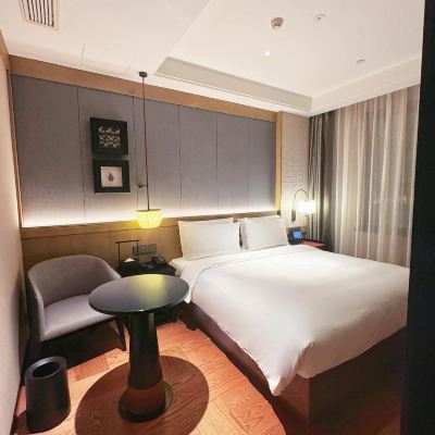 心怡大床房（全屋智能+無線投屏+金可兒床墊） 北京後海鼓樓四合院漫心府優惠