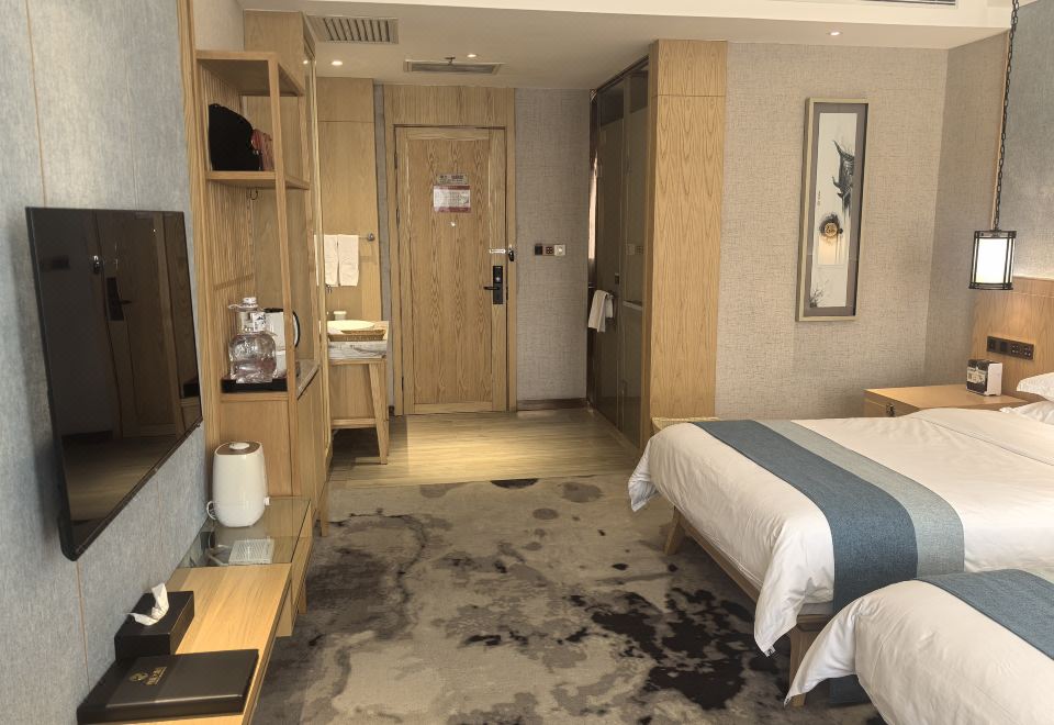 尊享·豪华双床房-明窗+电动窗帘