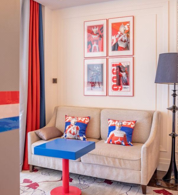 SeaView Garden Hotel QingdaoClassic Ultraman Theme Sea-view Balcony Family Room (Double Bed + Upper Bunk War Chariot Bed)