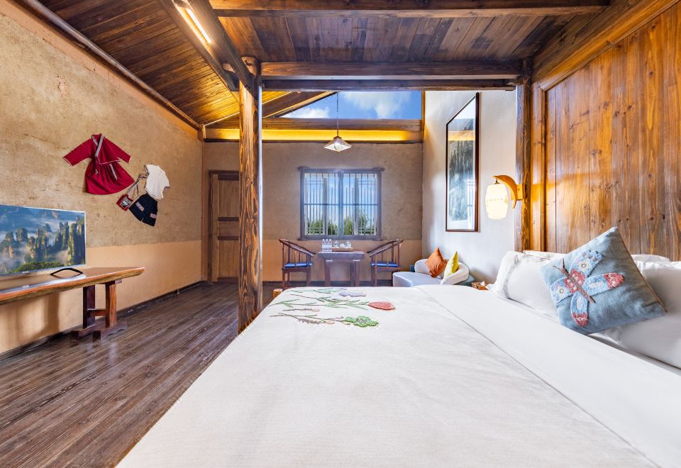 Shuiyong Jinjiang HotelWest Wing Parent-child Loft View Room