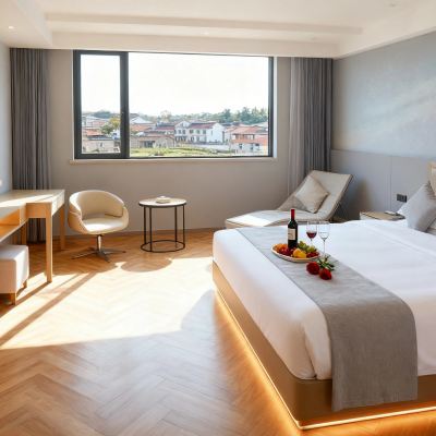 行政大床房[超大床墊•電動窗簾•俯瞰城市景觀•安靜眠] 柏高飯店（廣州北站花城路地鐵站店）優惠