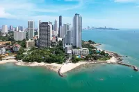 Mayaana Beach Resort Pattaya (Formerly known as Golden Tulip Pattaya Beachfront Resort)