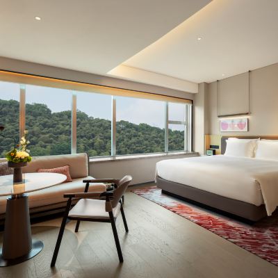 流霞山境大床房 浙江世貿君瀾大飯店優惠