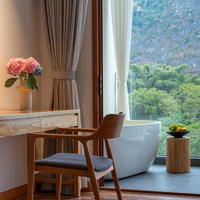 景緻陽台雙床房 陽朔在水一方酒店優惠