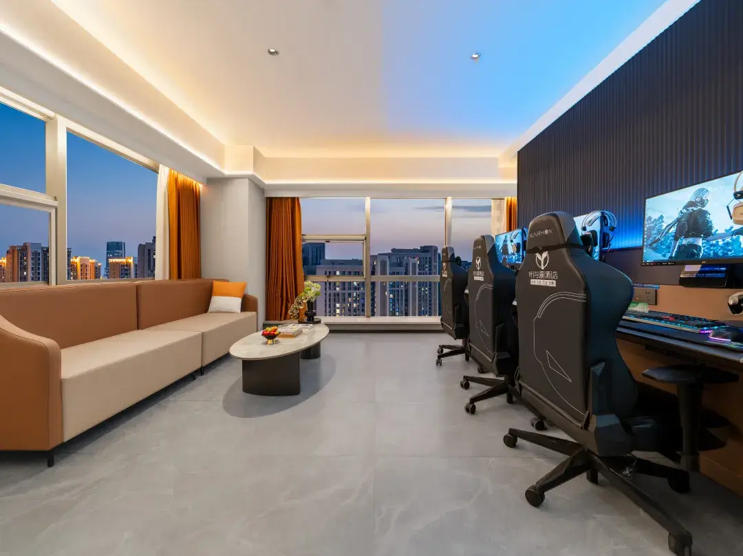 Ye Yuchen E-sports Movie Hotel - Shijiazhuang