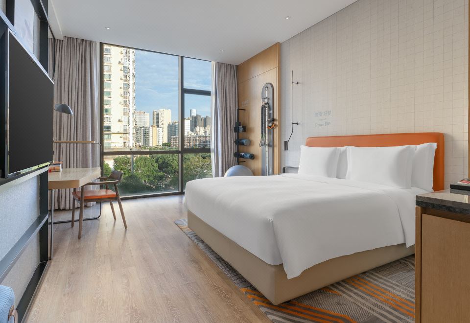 EVEN Hotel Shenzhen Nanshan, an IHG HotelKing Premium City View