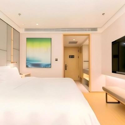 高級大床房A（手機投屏） 全季酒店（杭州西湖延安路店）優惠