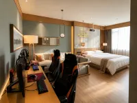 Monster E-sports Hotel (Dongyang Branch)