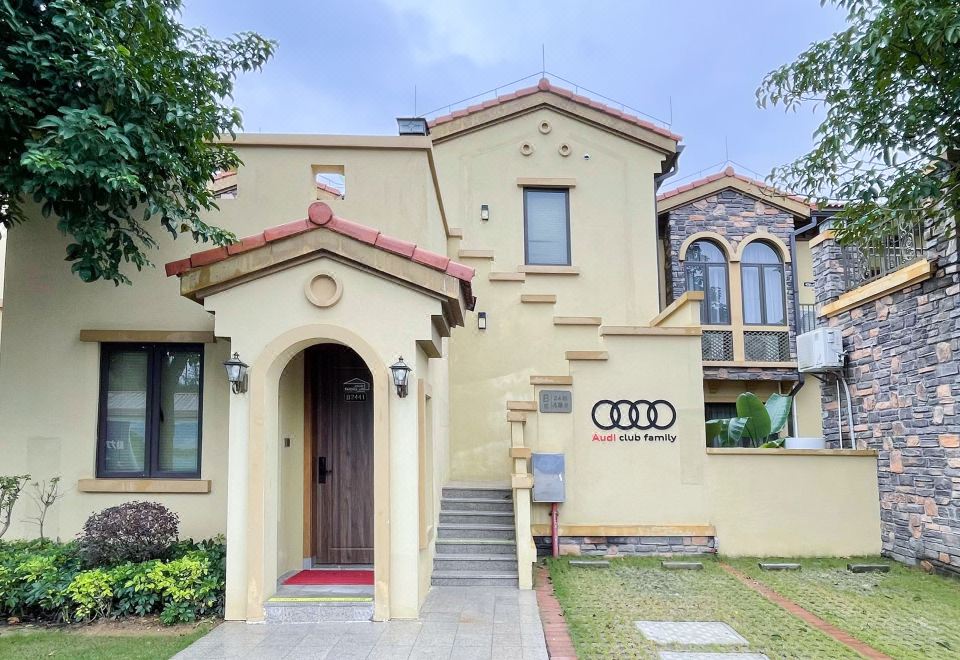 Yuetianxia Hot Spring HotelAudi Themed Waterside Hot Spring Three-Bedroom Villa In Area B - Garden Tub