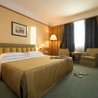 三人間 巴洛尼迪薩西大酒店優惠