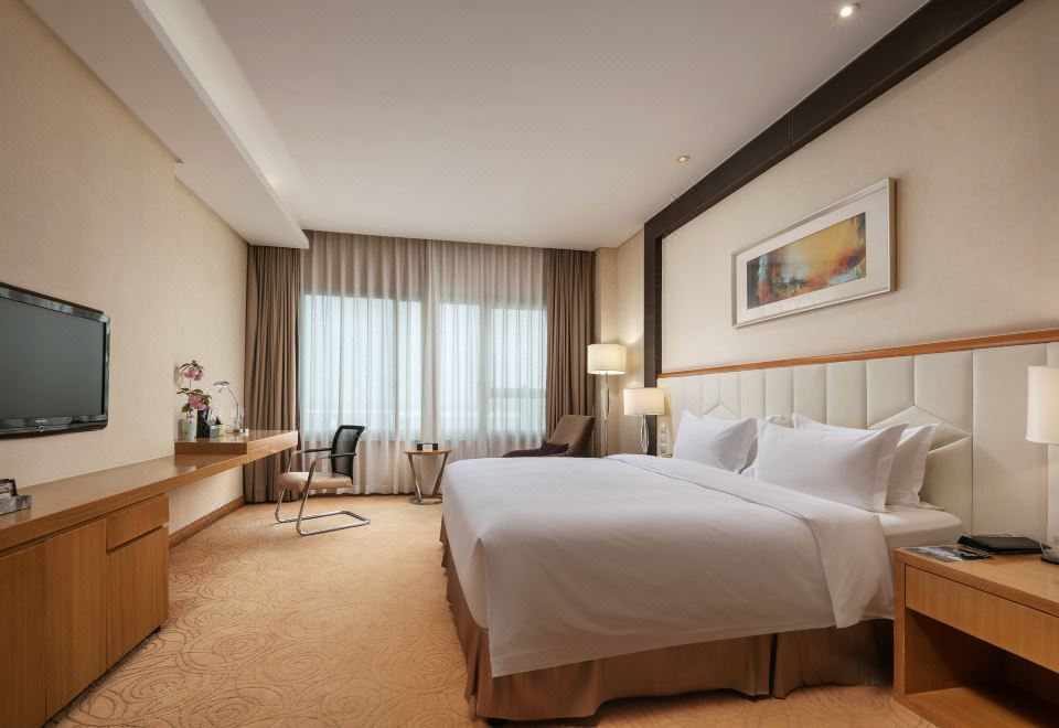 行政大床房（優質床品深睡空間）