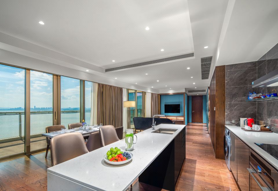 伦Babylon | 270o一线海景露台套房