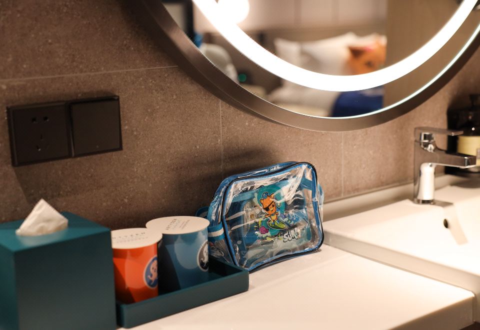 海底小縱隊親子房