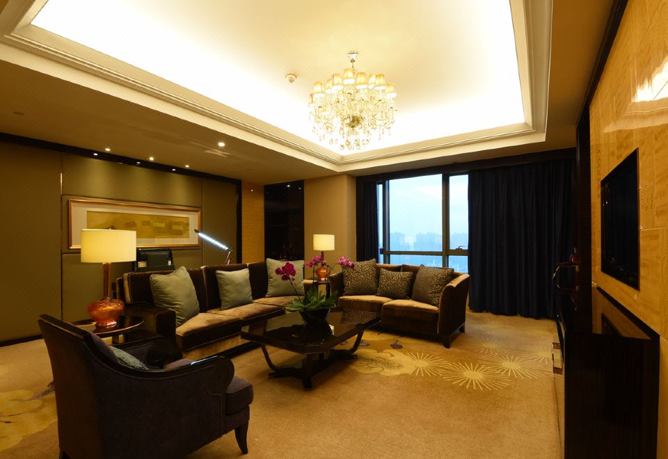 InterContinental ShijiazhuangSuite Connection Room
