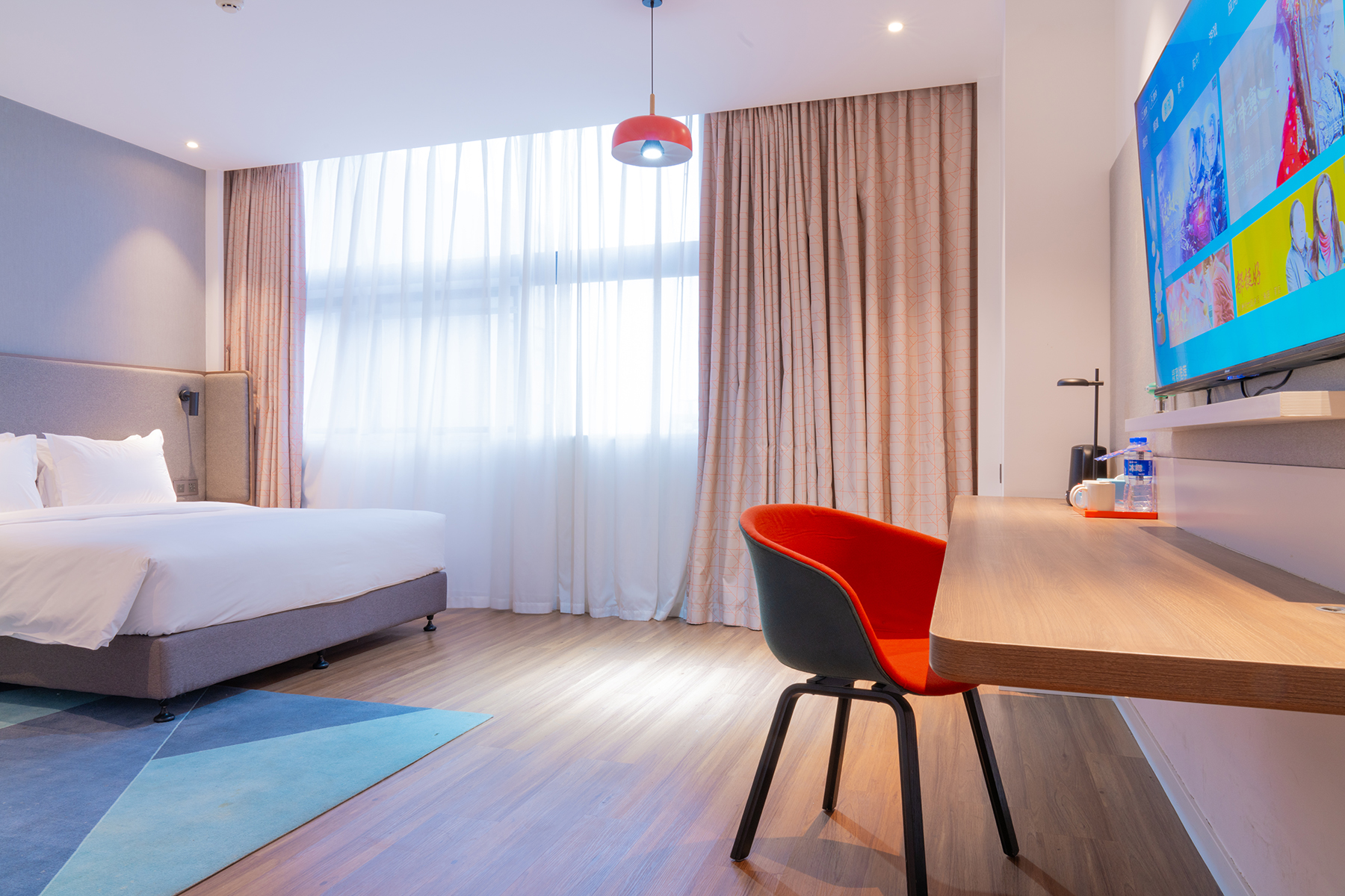 高级大床房更大面积