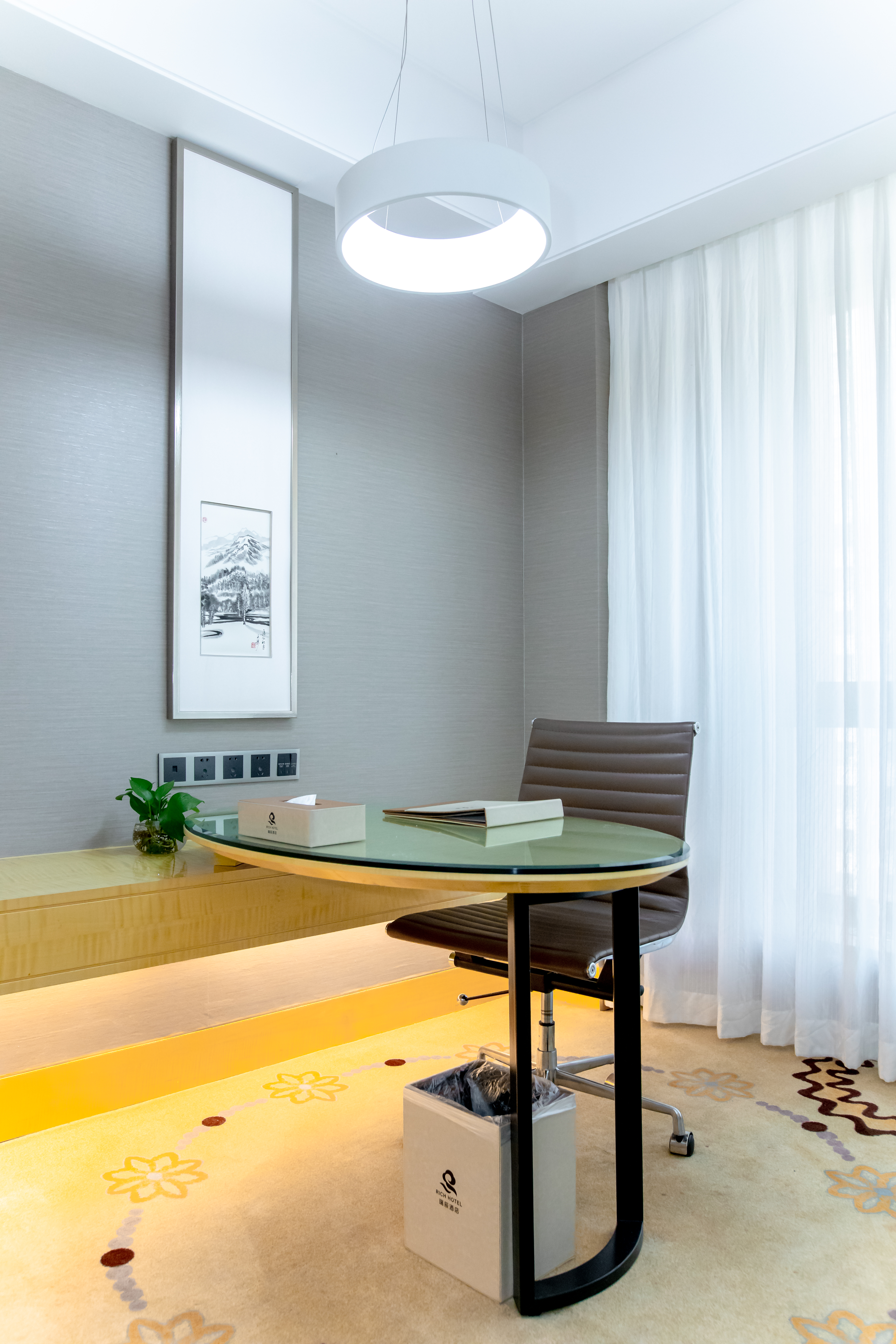 静奢·甜睡双床房（休闲沙发+办公桌）