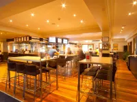 Mercure Canberra Hotels in Braddon
