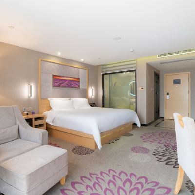 豪華大床房【慕思床墊+180°景觀+冰箱】 麗楓酒店（佛山順德錦龍地鐵站店）優惠