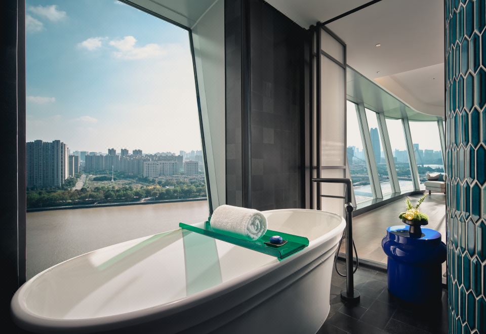 單卧套房（江景）