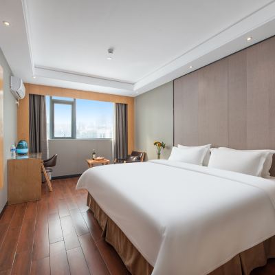 豪華特大床房 雅園筍崗飯店（深圳羅湖筍崗地鐵站店）優惠